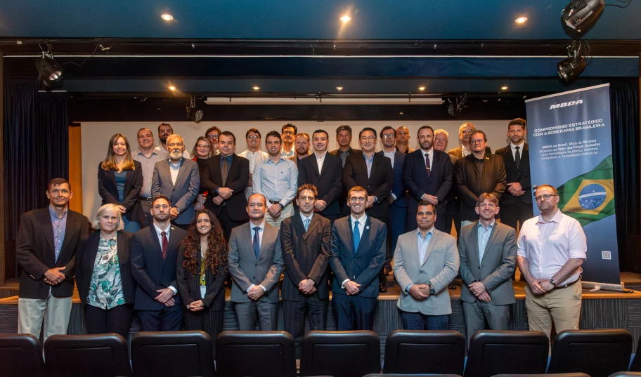 Group photo - Suppliers Day in Brazil